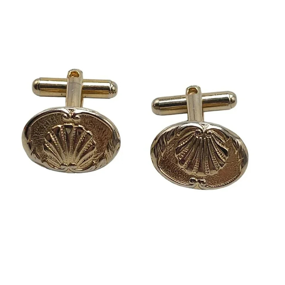 Textured Scallop Seashell Cufflinks Gold Tone Vintage